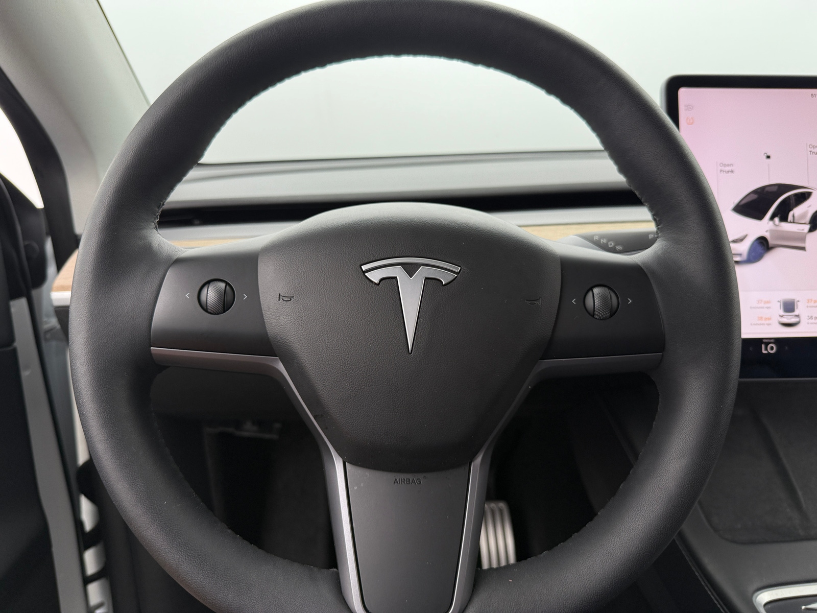 Thumbnail: 2022 Tesla Model Y - 4
