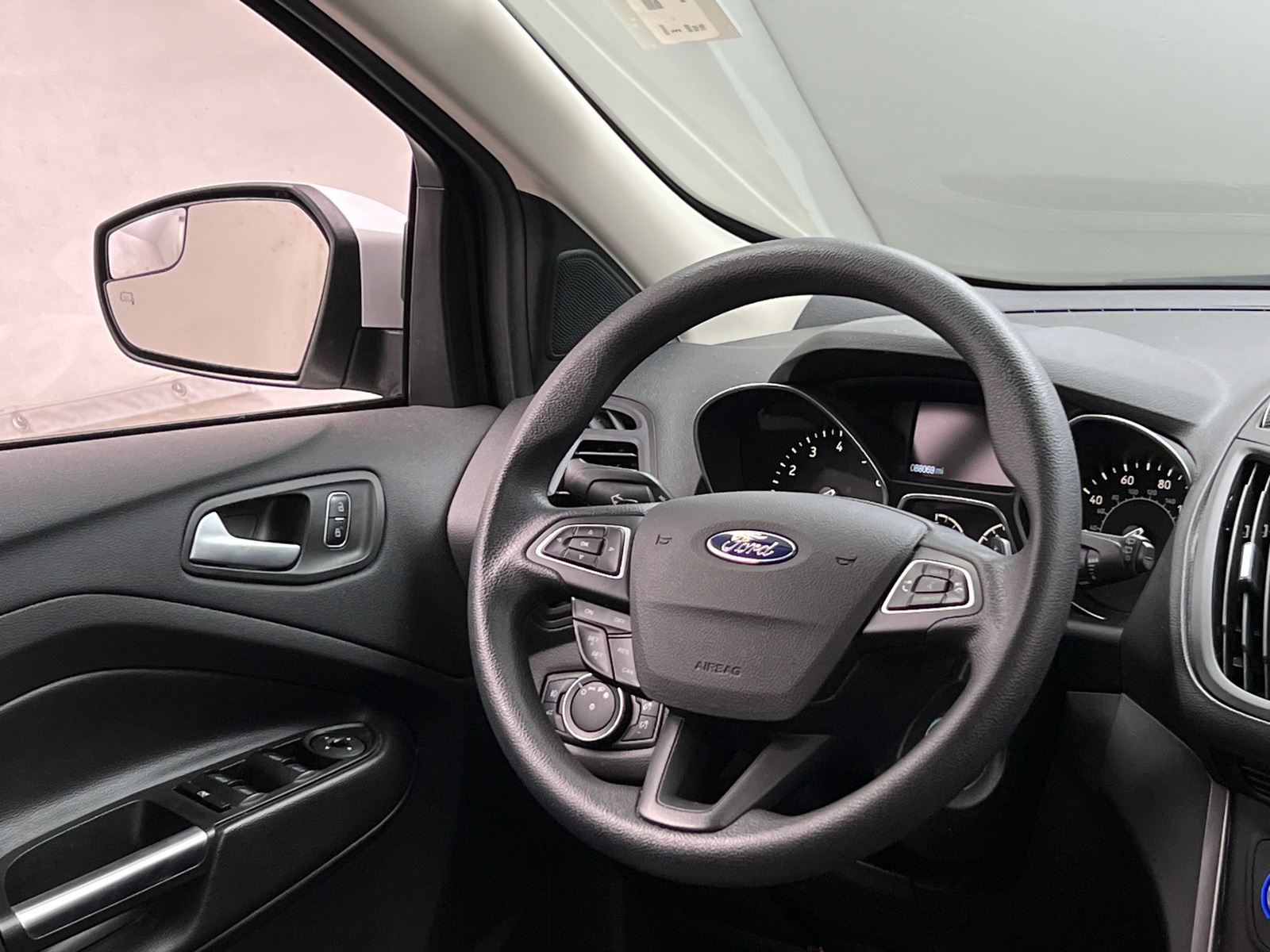 Thumbnail: 2017 Ford Escape - 5