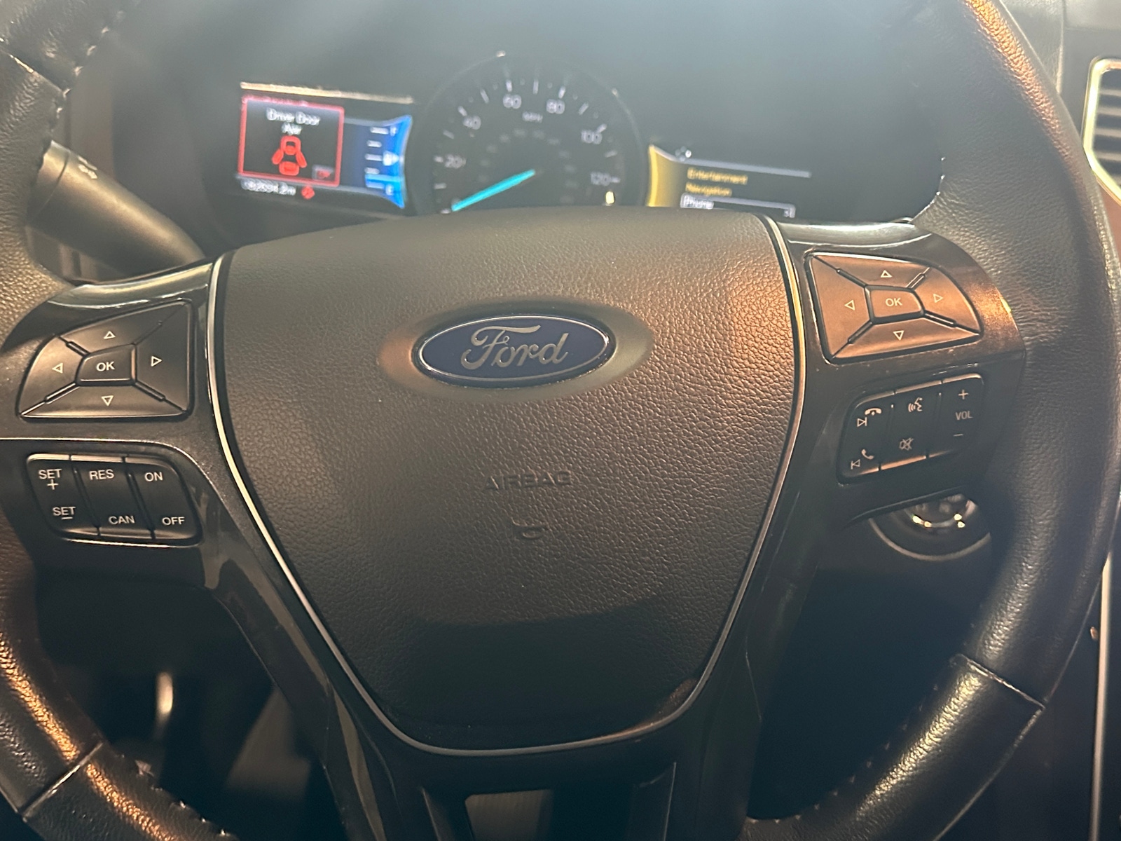 Thumbnail: 2017 Ford Explorer - 4