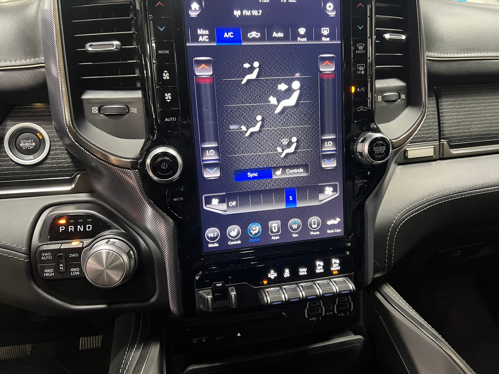Thumbnail: 2019 RAM 1500 - 3