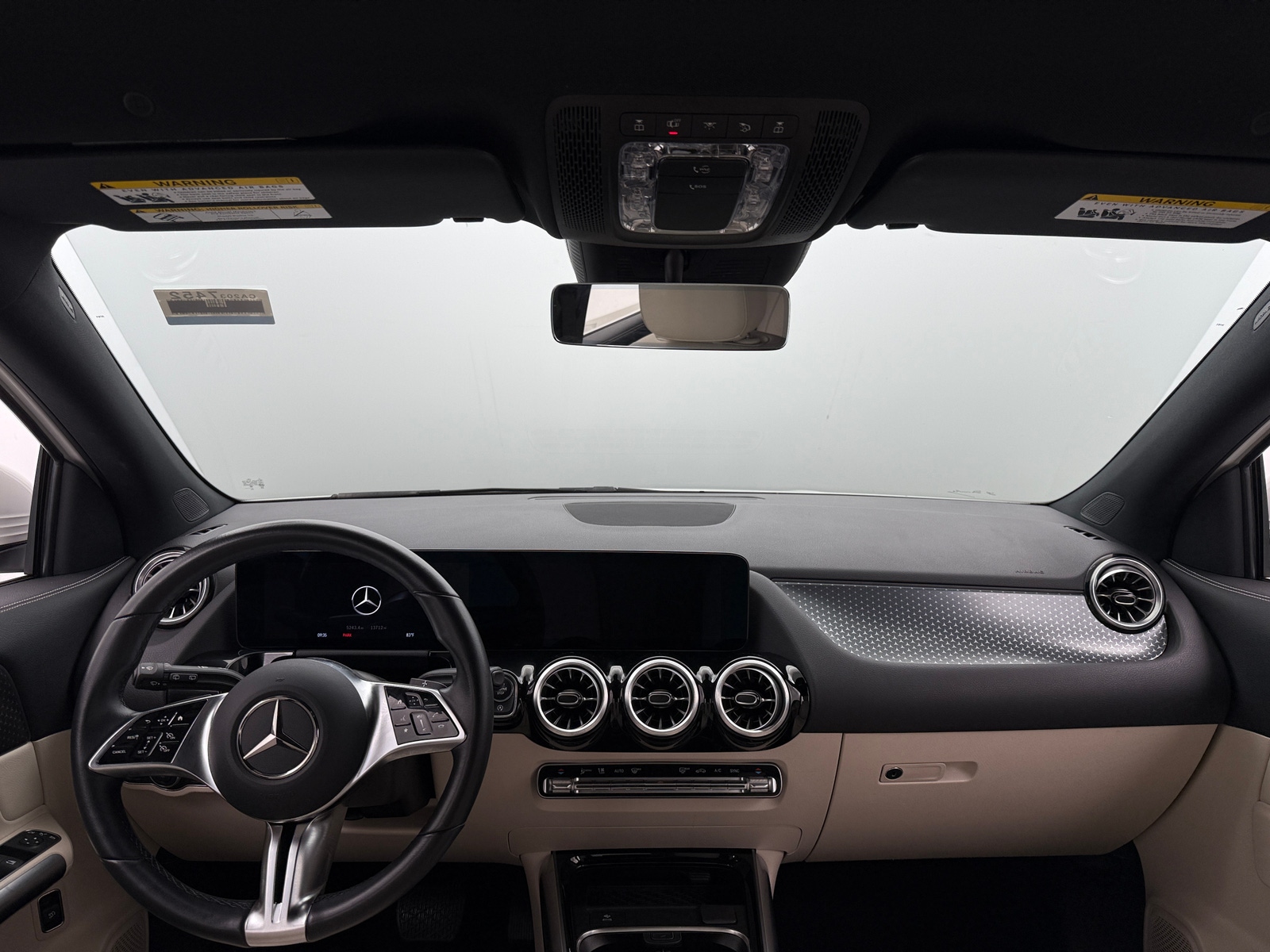 Thumbnail: 2025 Mercedes-Benz GLA - 2