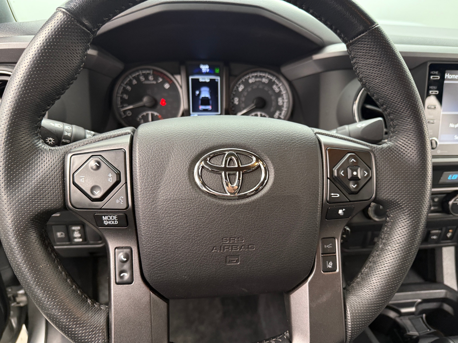 Thumbnail: 2022 Toyota Tacoma - 5