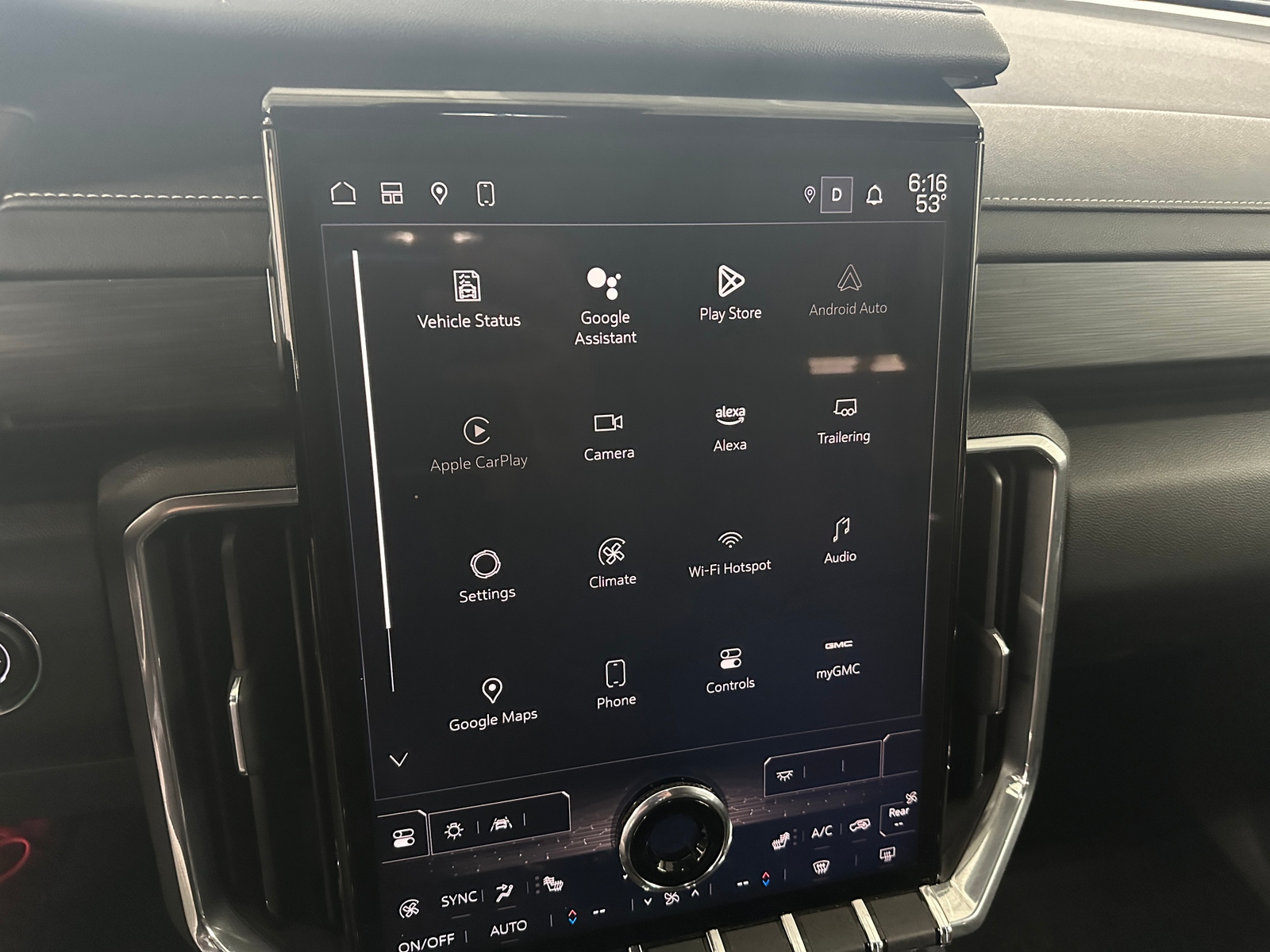 Thumbnail: 2025 GMC Acadia - 4