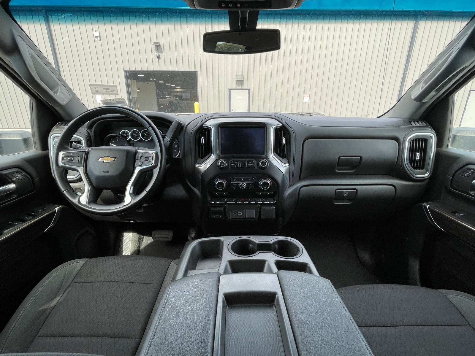 Thumbnail: 2023 Chevrolet Silverado 2500 - 3