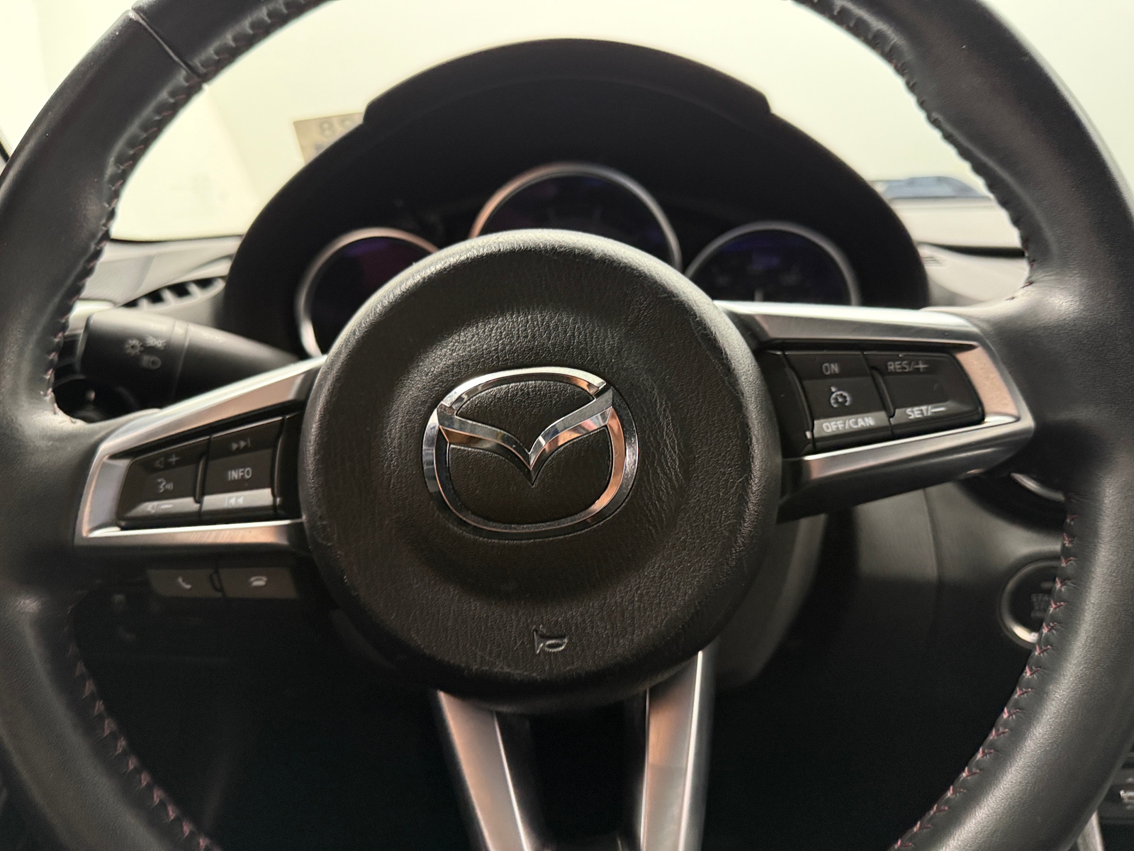 Thumbnail: 2017 Mazda MX-5 Miata - 5