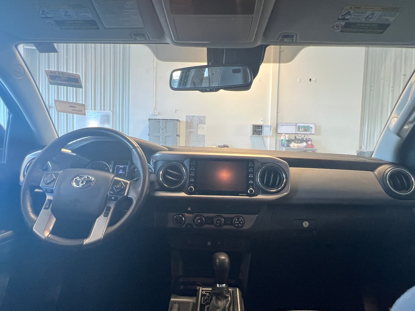 Thumbnail: 2020 Toyota Tacoma - 3