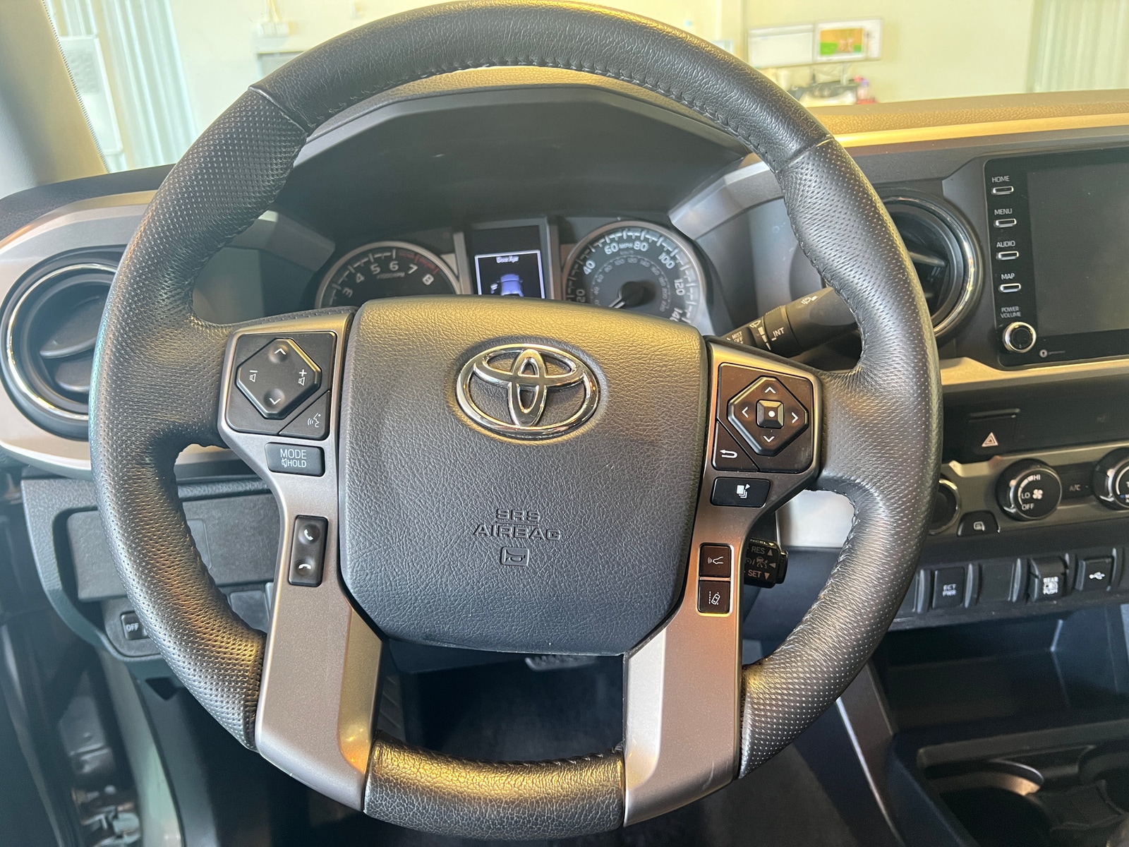 Thumbnail: 2020 Toyota Tacoma - 5