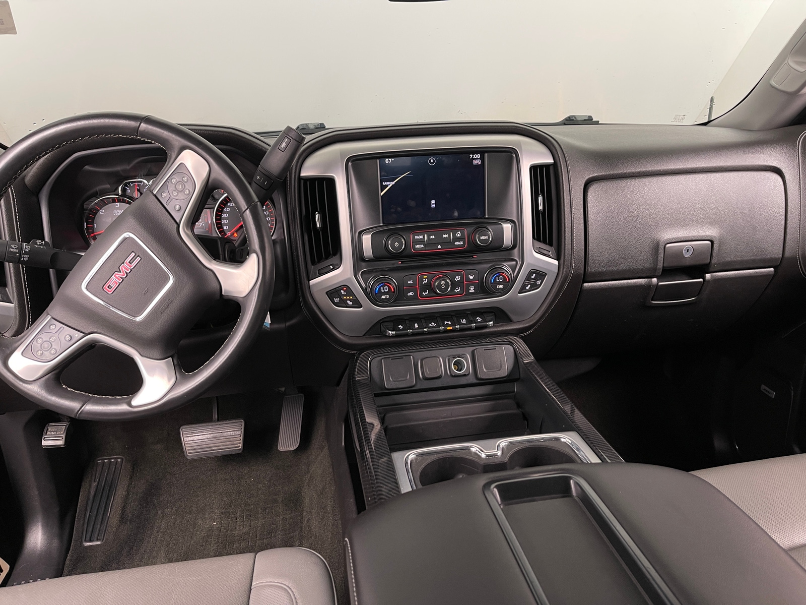 Thumbnail: 2015 GMC Sierra 1500 - 2