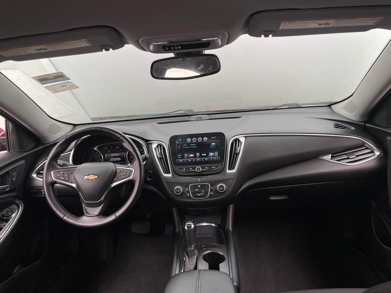 Thumbnail: 2018 Chevrolet Malibu - 3