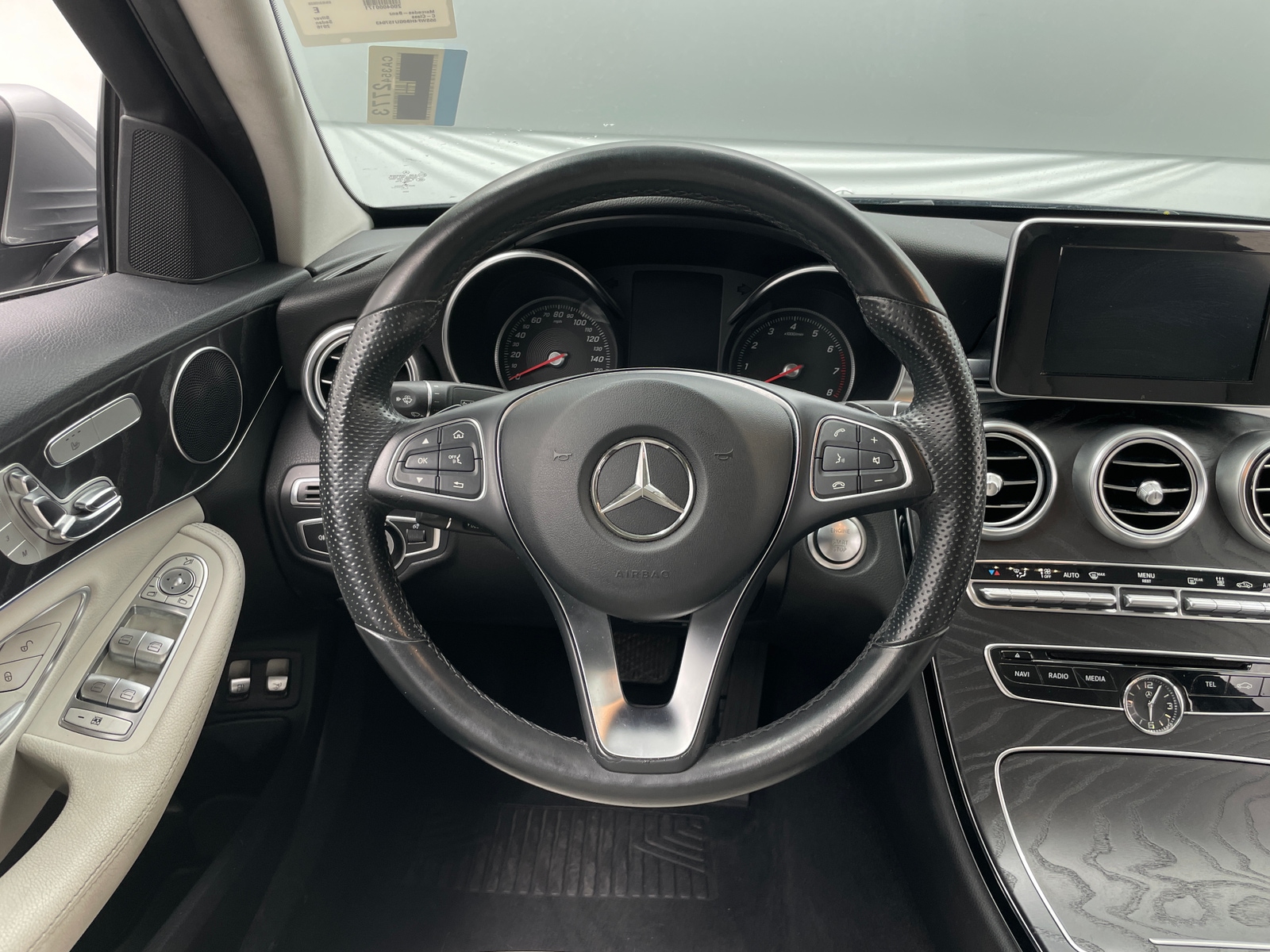 Thumbnail: 2016 Mercedes-Benz C-Class - 4