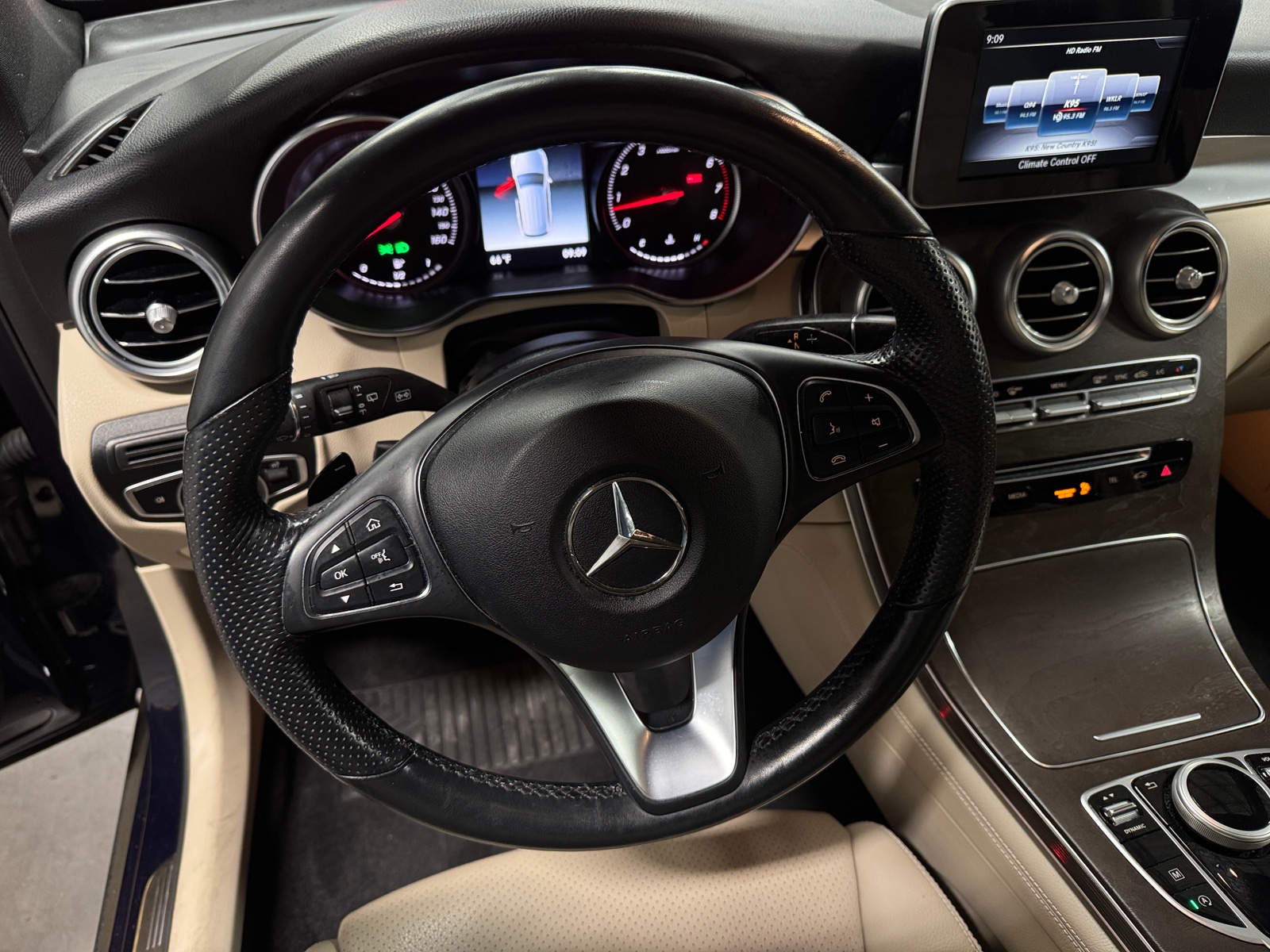 Thumbnail: 2018 Mercedes-Benz GLC - 4