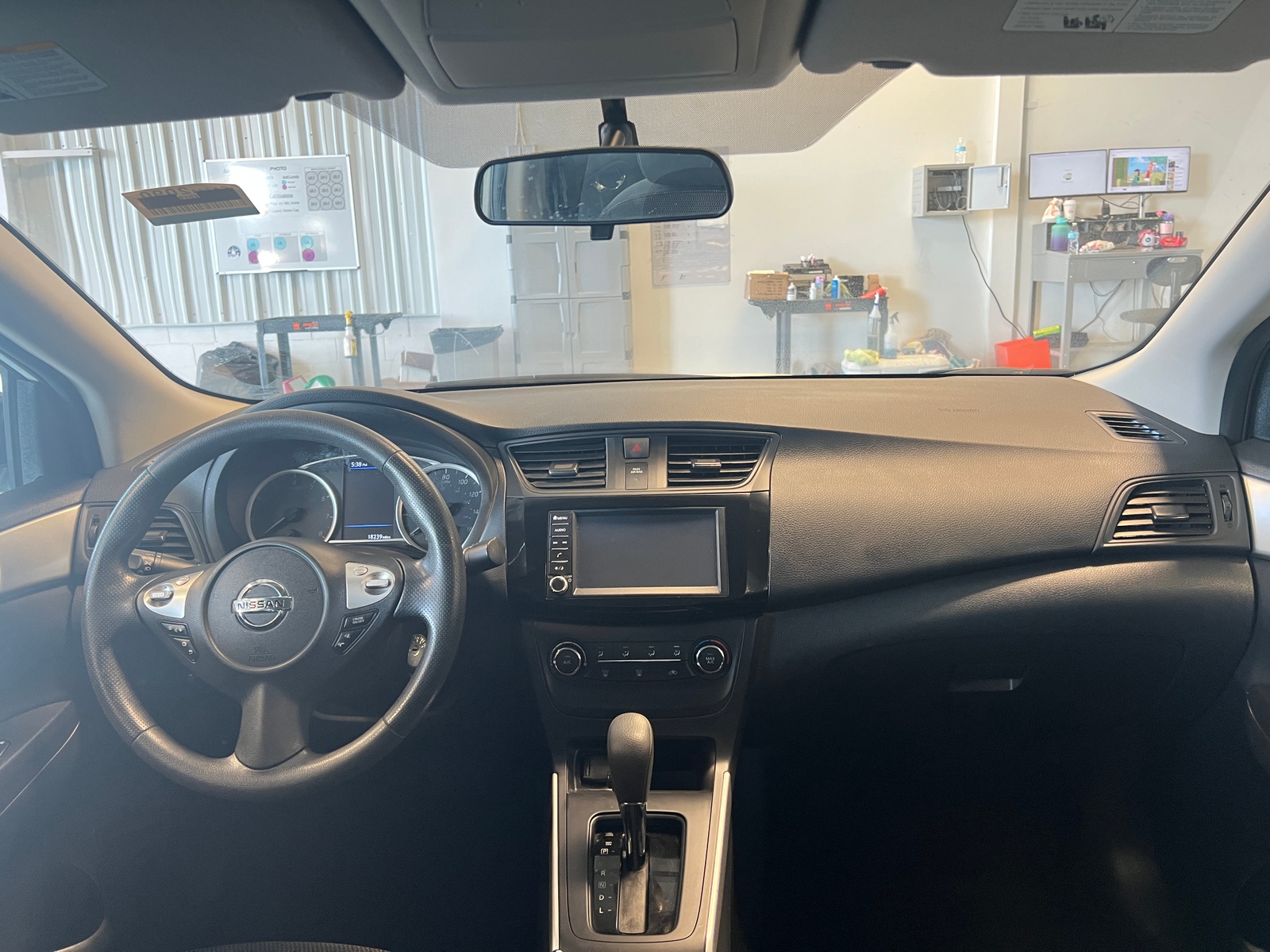 Thumbnail: 2019 Nissan Sentra - 3