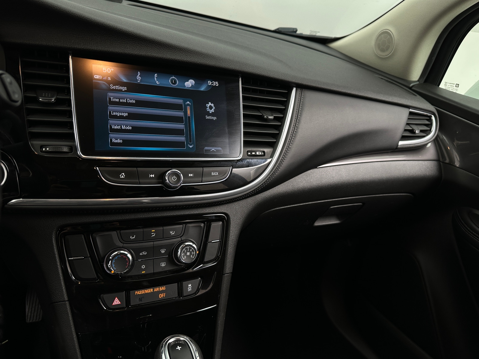 Thumbnail: 2020 Buick Encore - 4