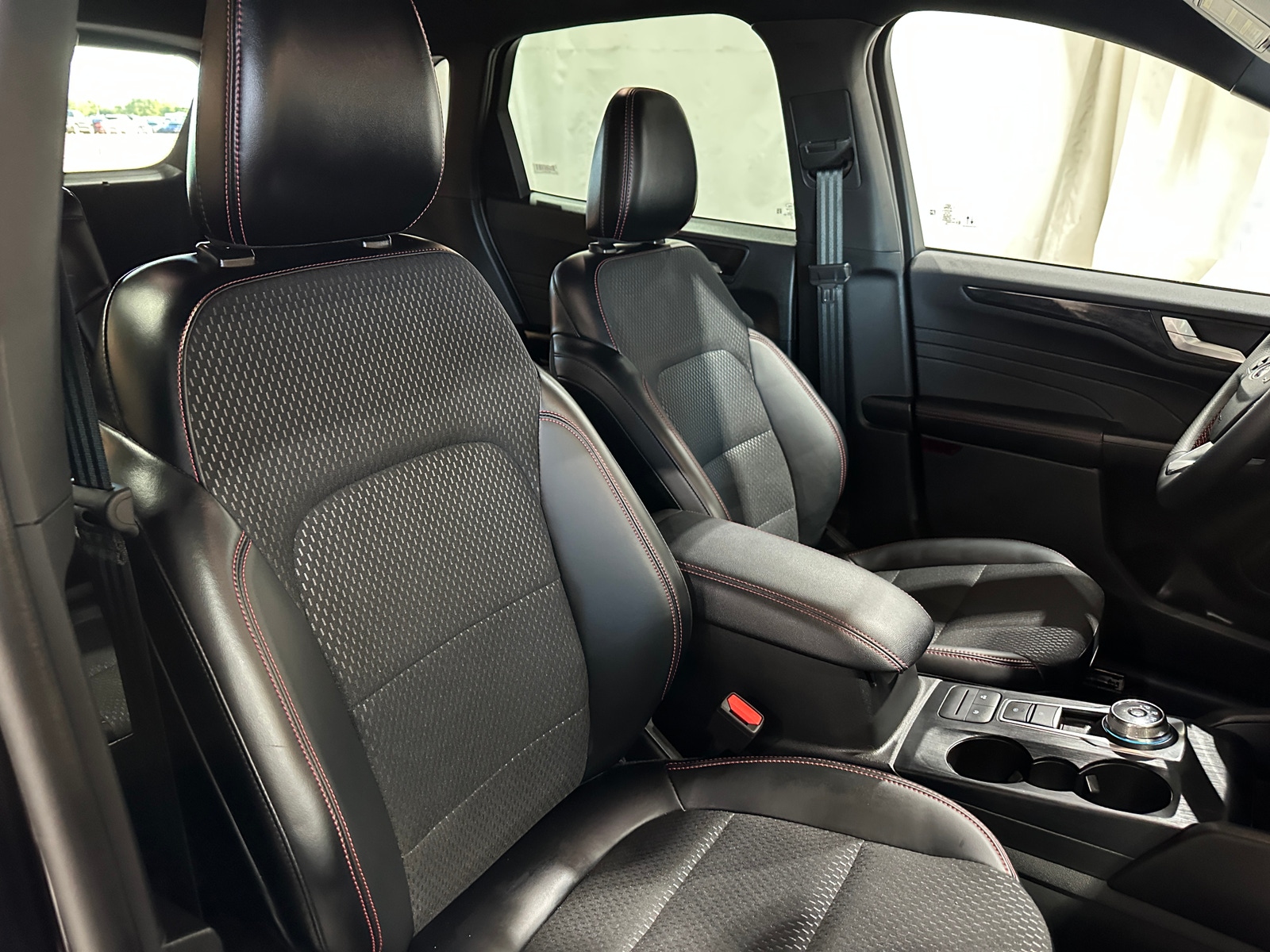 Thumbnail: 2025 Ford Escape - 2