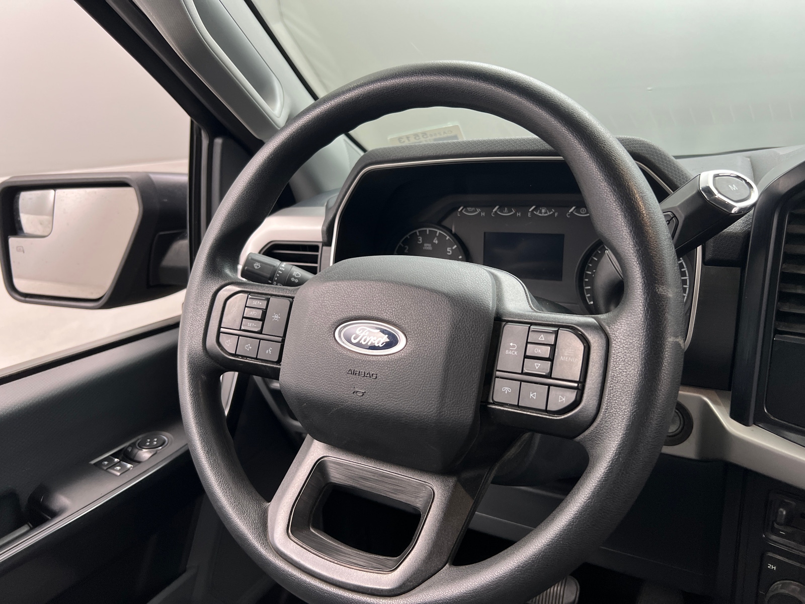 Thumbnail: 2022 Ford Econoline - 5