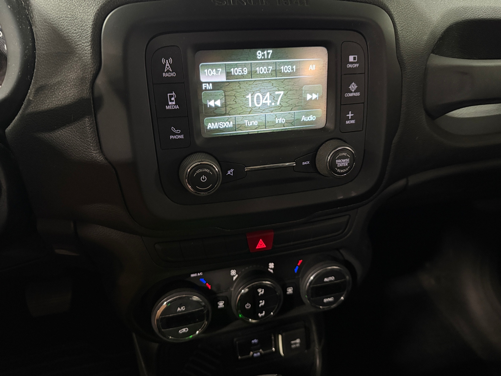 Thumbnail: 2015 Jeep Renegade - 4