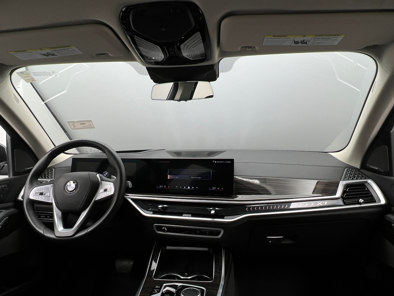 Thumbnail: 2025 BMW X7 - 2