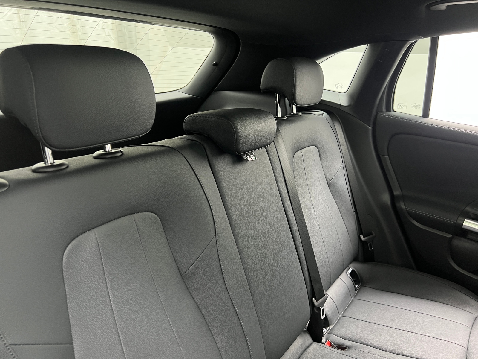 Thumbnail: 2025 Mercedes-Benz GLA - 5