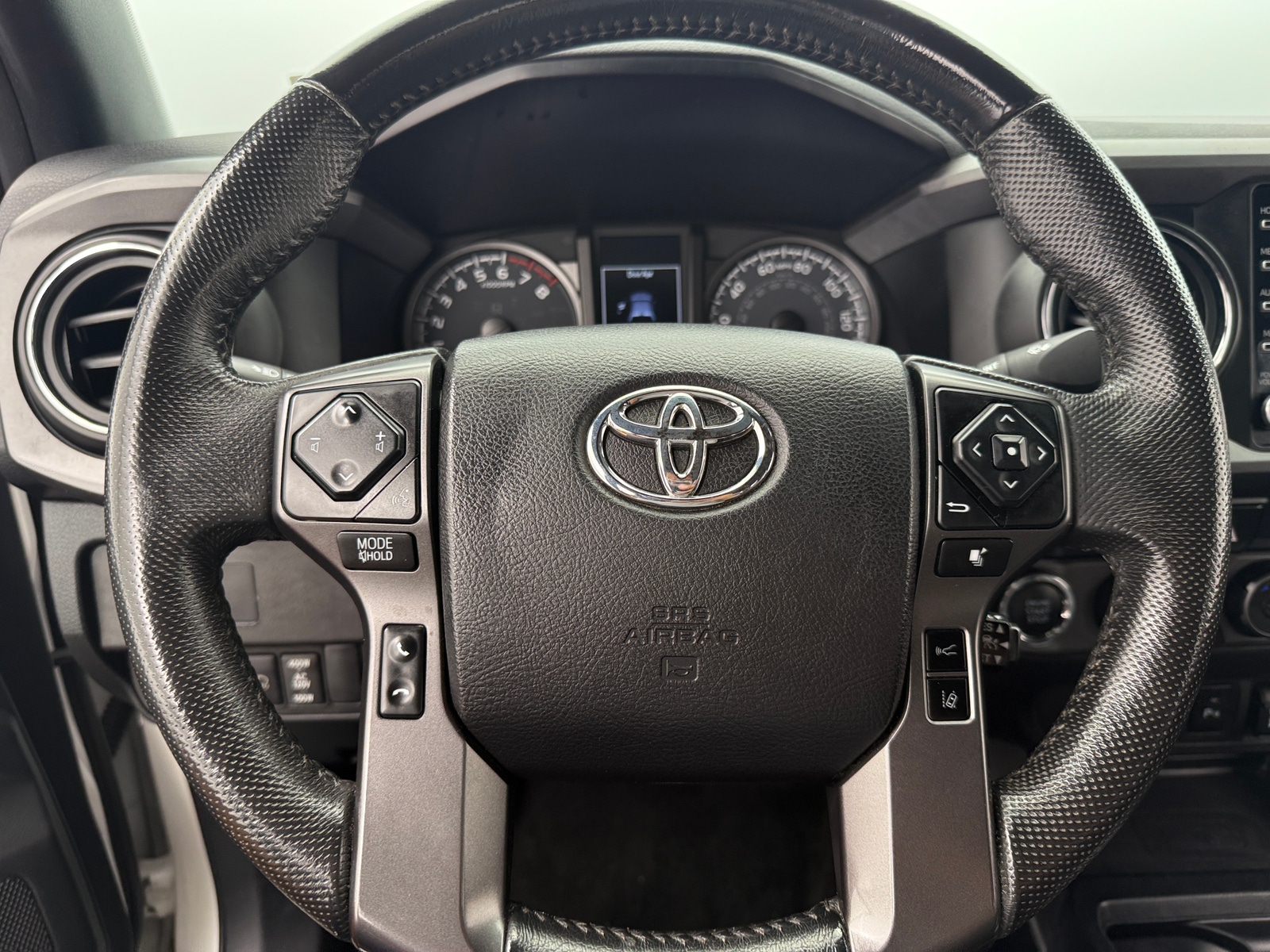 Thumbnail: 2021 Toyota Tacoma - 4