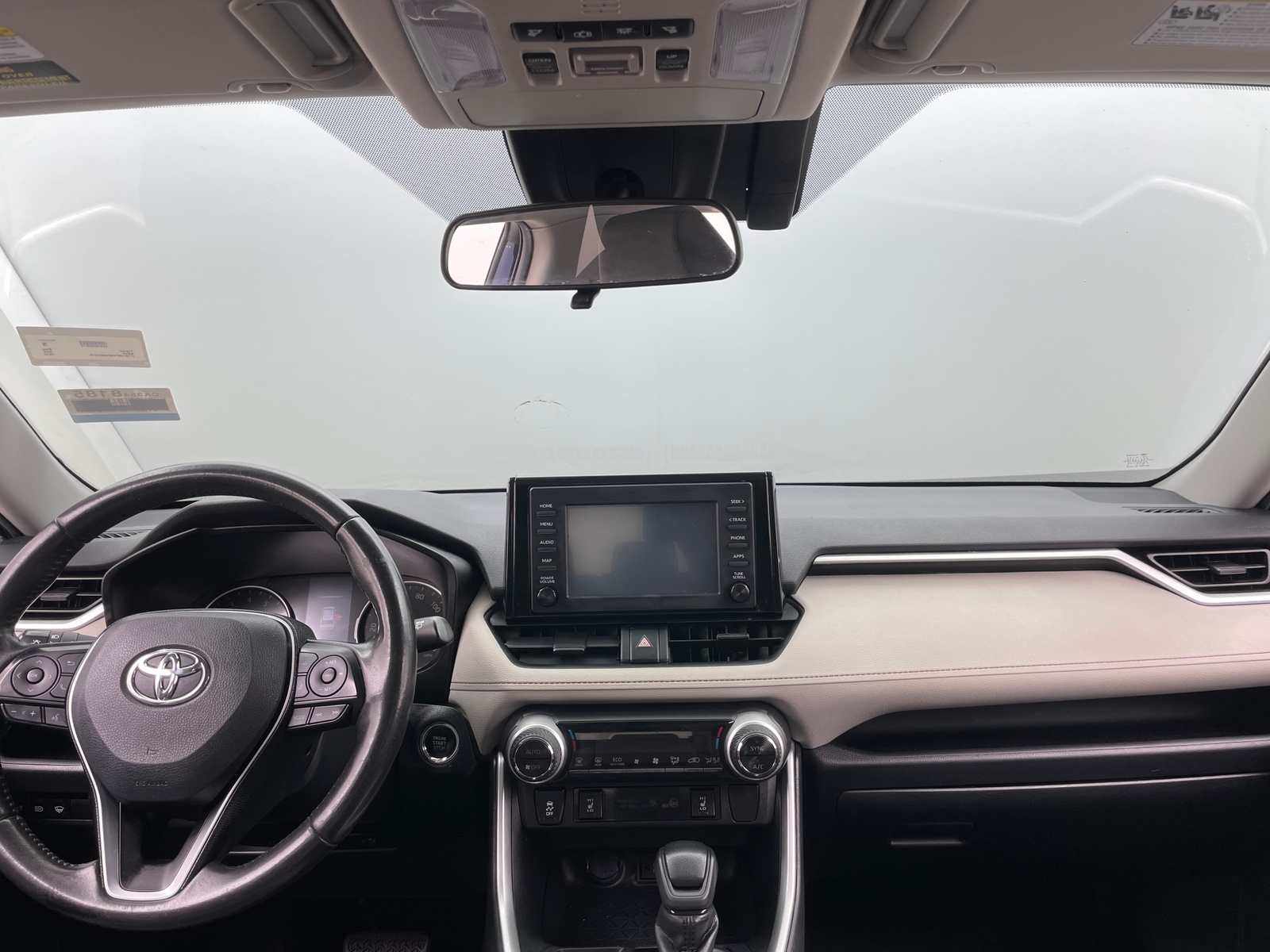Thumbnail: 2019 Toyota RAV4 - 3