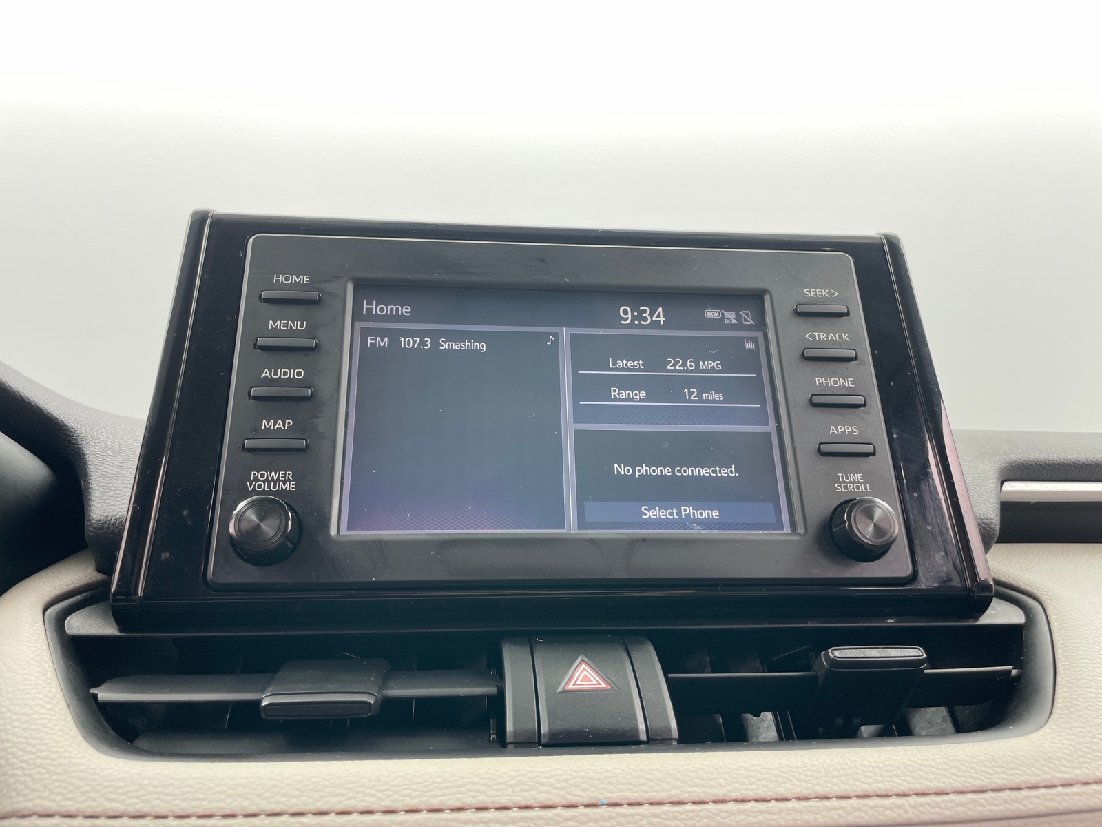 Thumbnail: 2019 Toyota RAV4 - 4