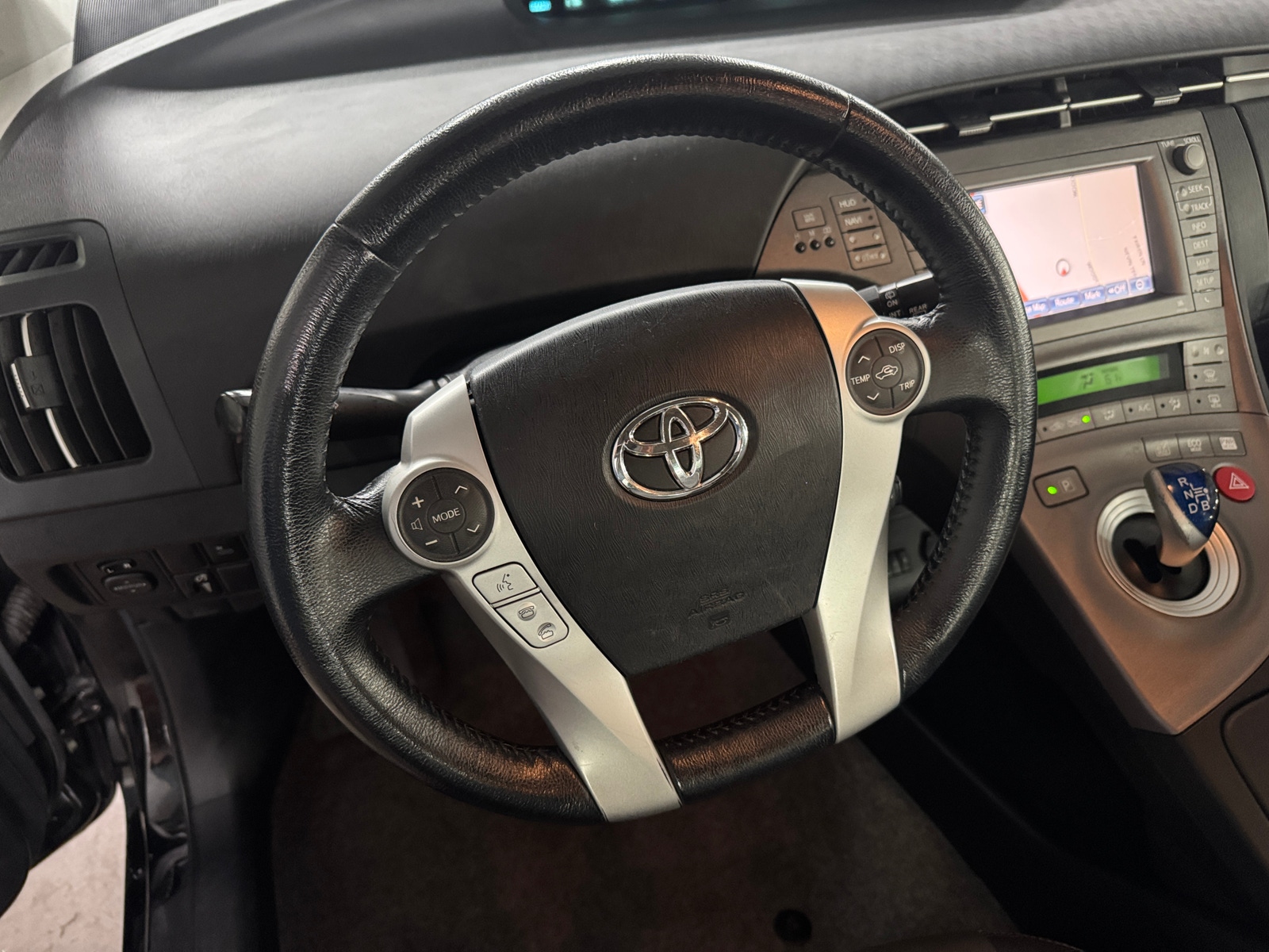 Thumbnail: 2012 Toyota Prius - 4