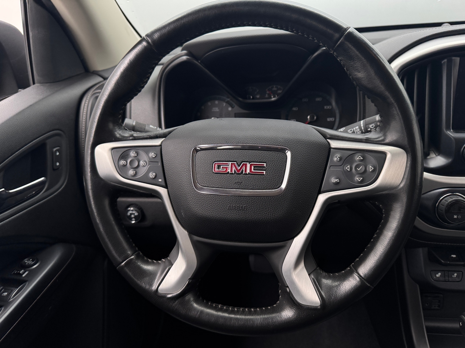 Thumbnail: 2019 GMC Canyon - 4