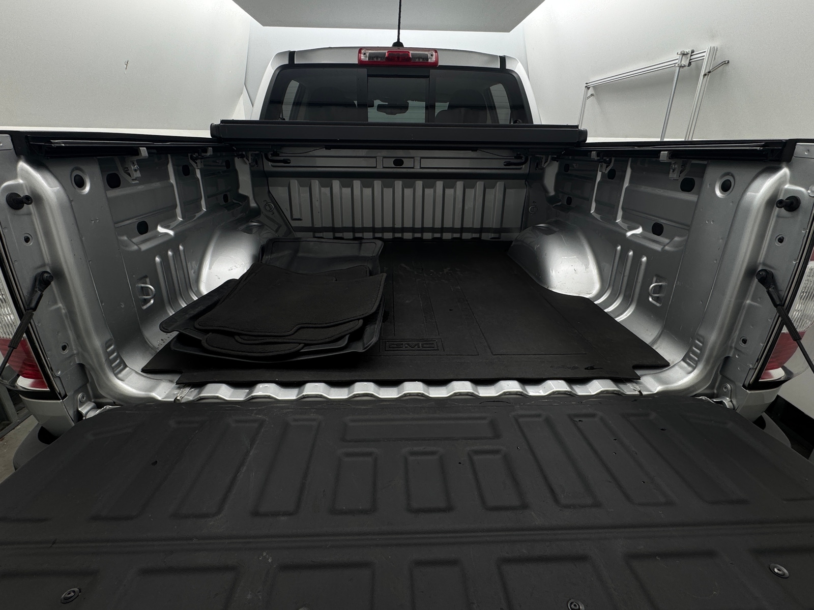 Thumbnail: 2019 GMC Canyon - 6