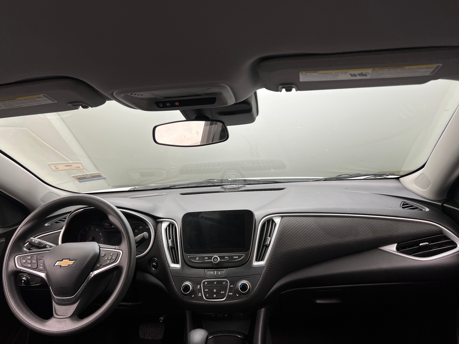 Thumbnail: 2023 Chevrolet Malibu - 3