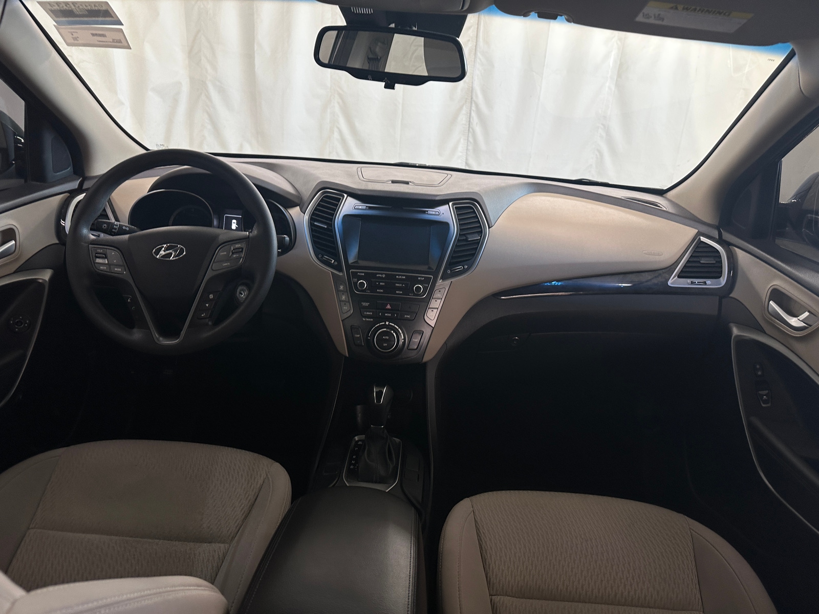Thumbnail: 2018 Hyundai Santa Fe - 3