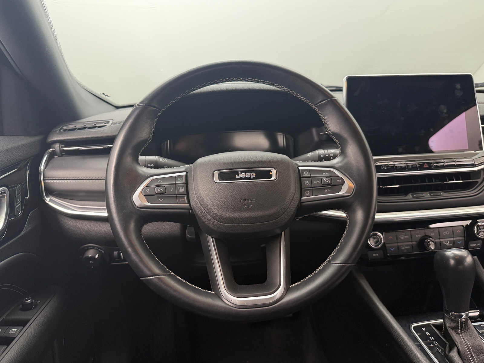 Thumbnail: 2022 Jeep Compass - 4