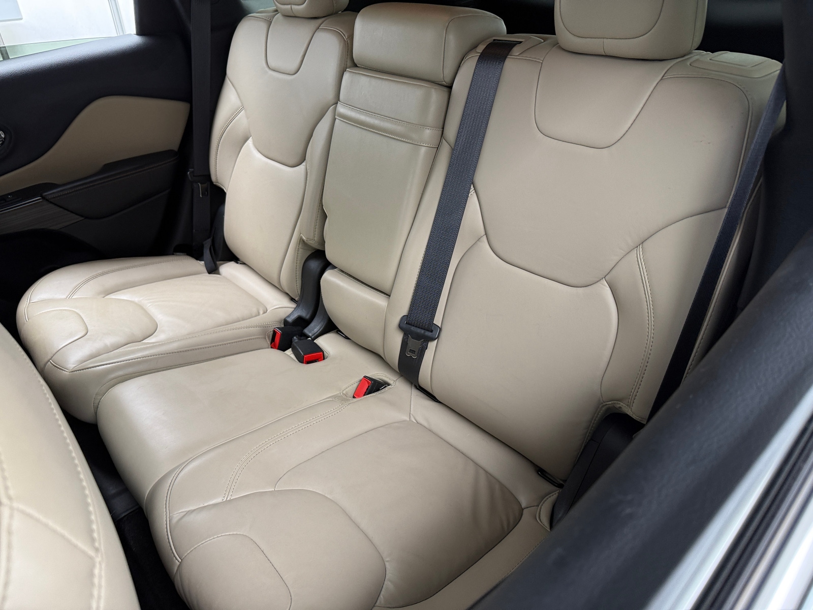 Thumbnail: 2016 Jeep Cherokee - 5