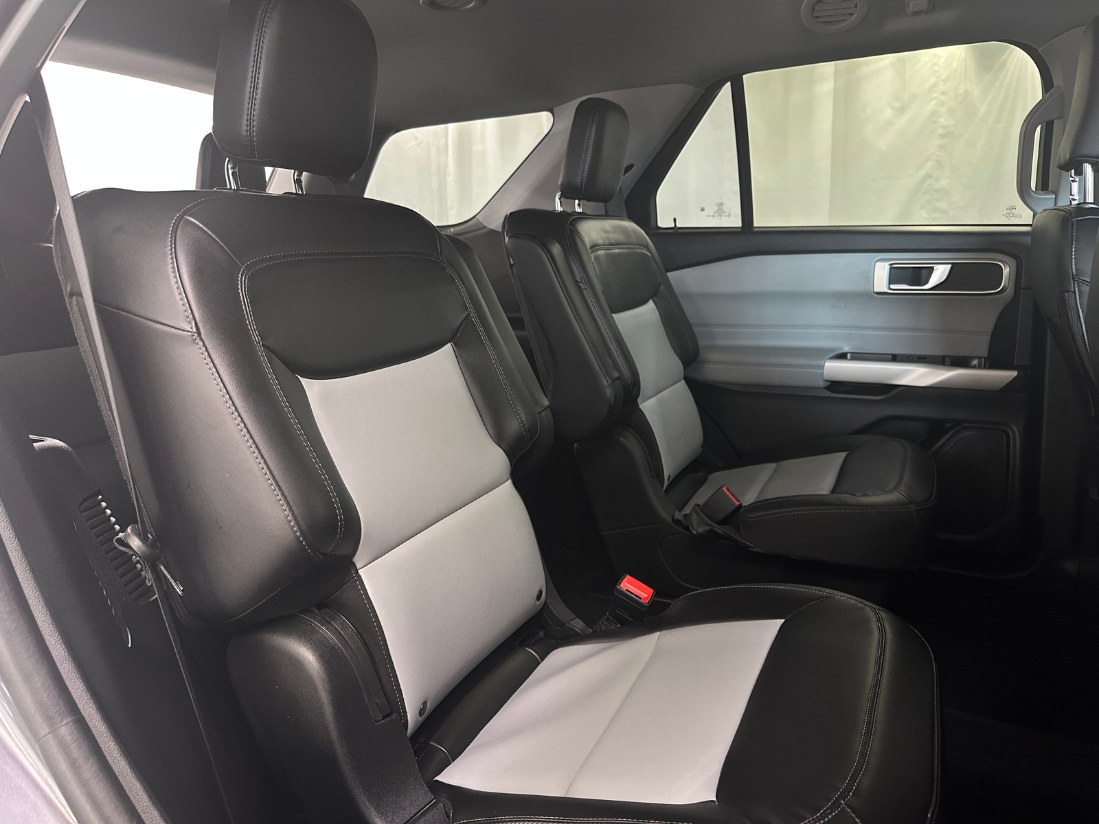 Thumbnail: 2023 Ford Explorer - 6