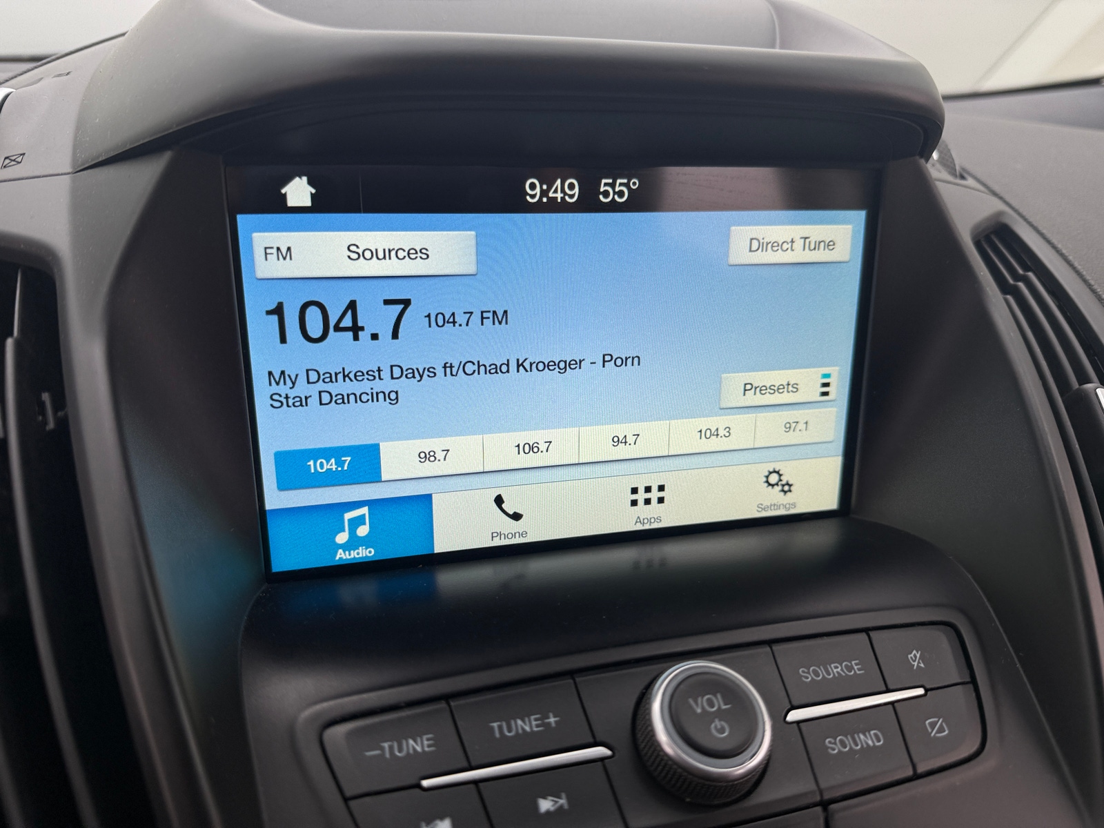 Thumbnail: 2019 Ford Escape - 3