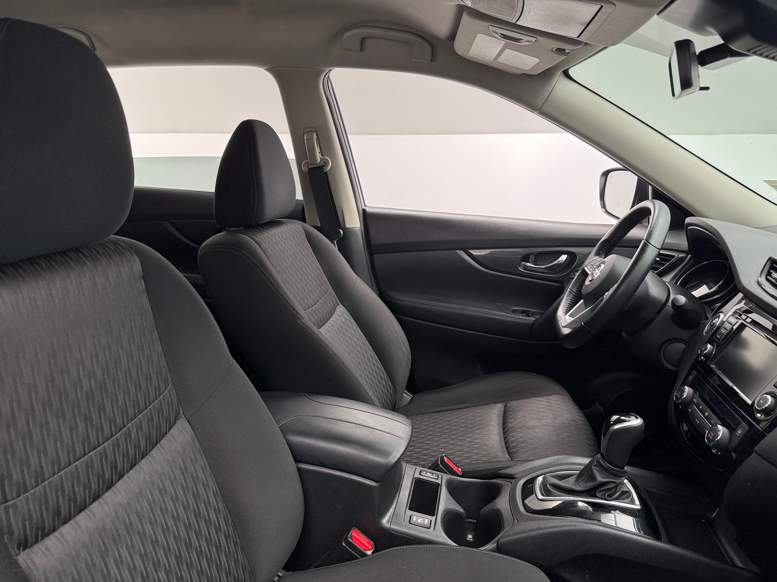 Thumbnail: 2020 Nissan Rogue - 2
