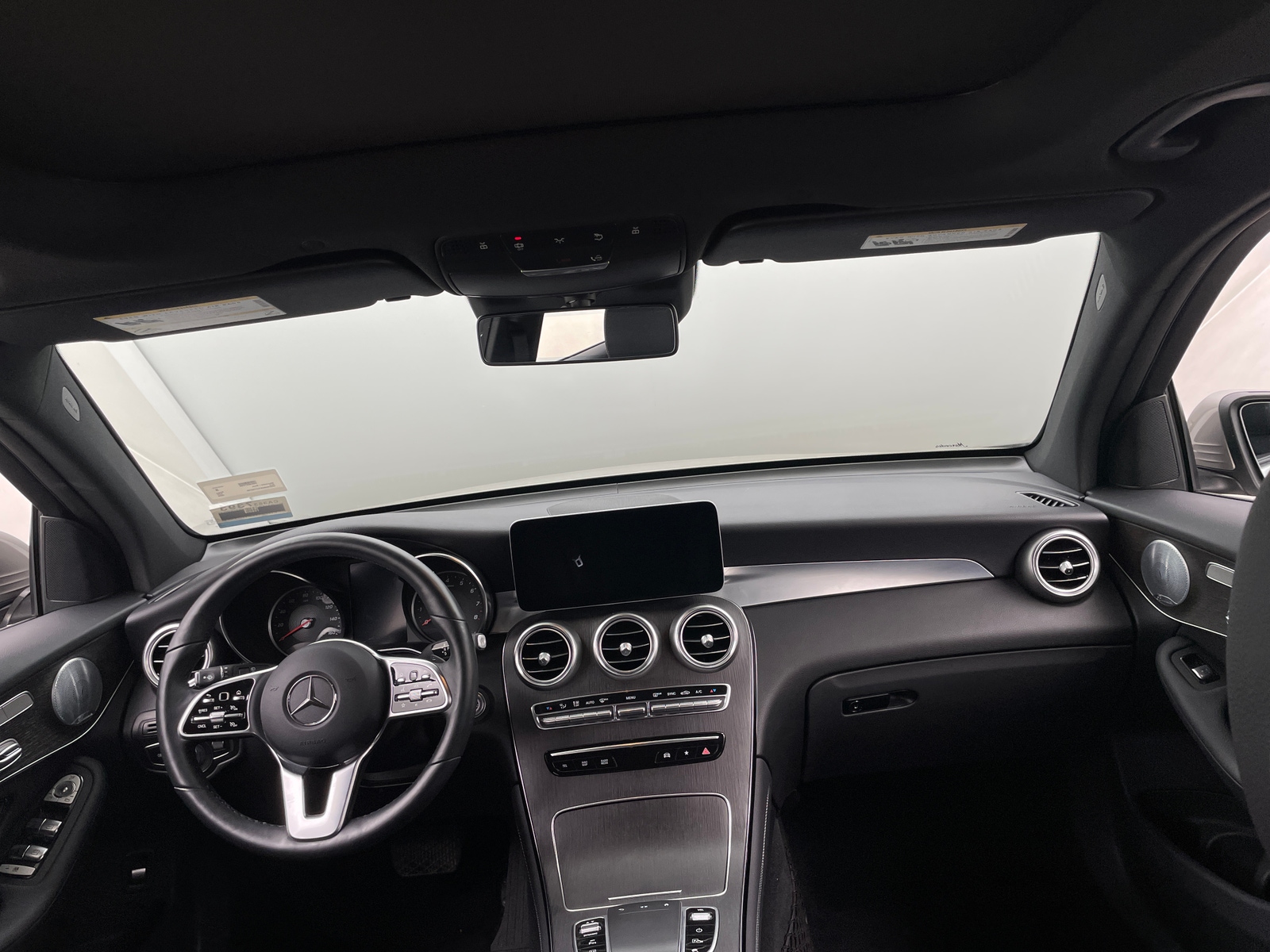Thumbnail: 2020 Mercedes-Benz GLC - 2