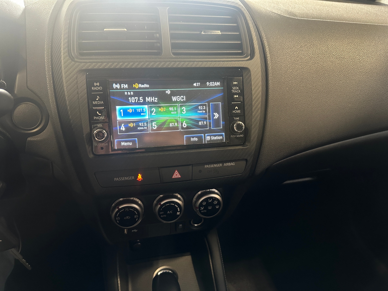 Thumbnail: 2024 Mitsubishi Outlander Sport - 4