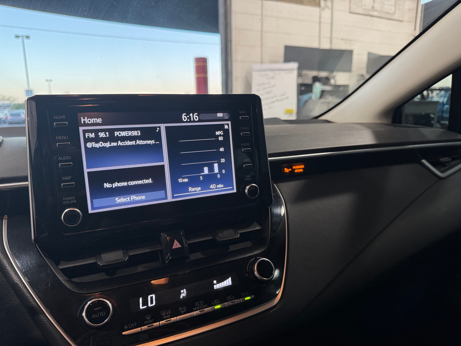Thumbnail: 2020 Toyota Corolla - 4