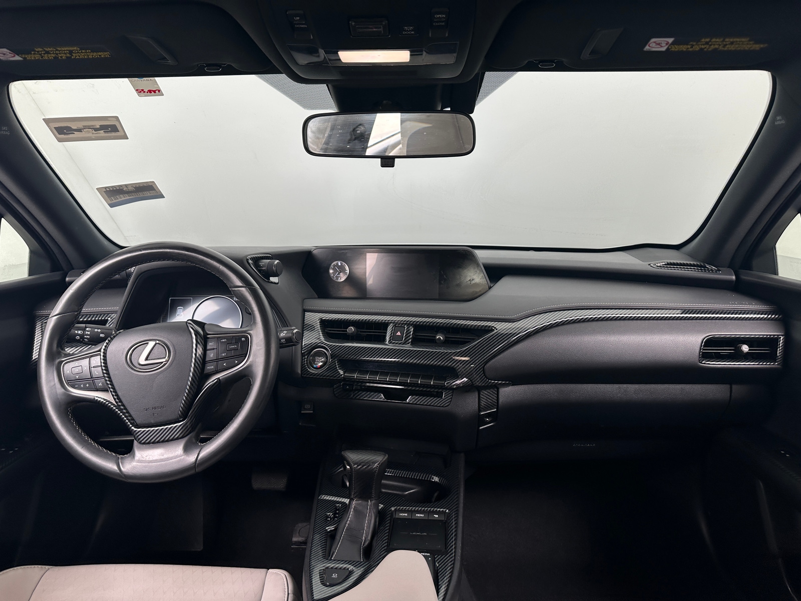 Thumbnail: 2020 Lexus UX - 2