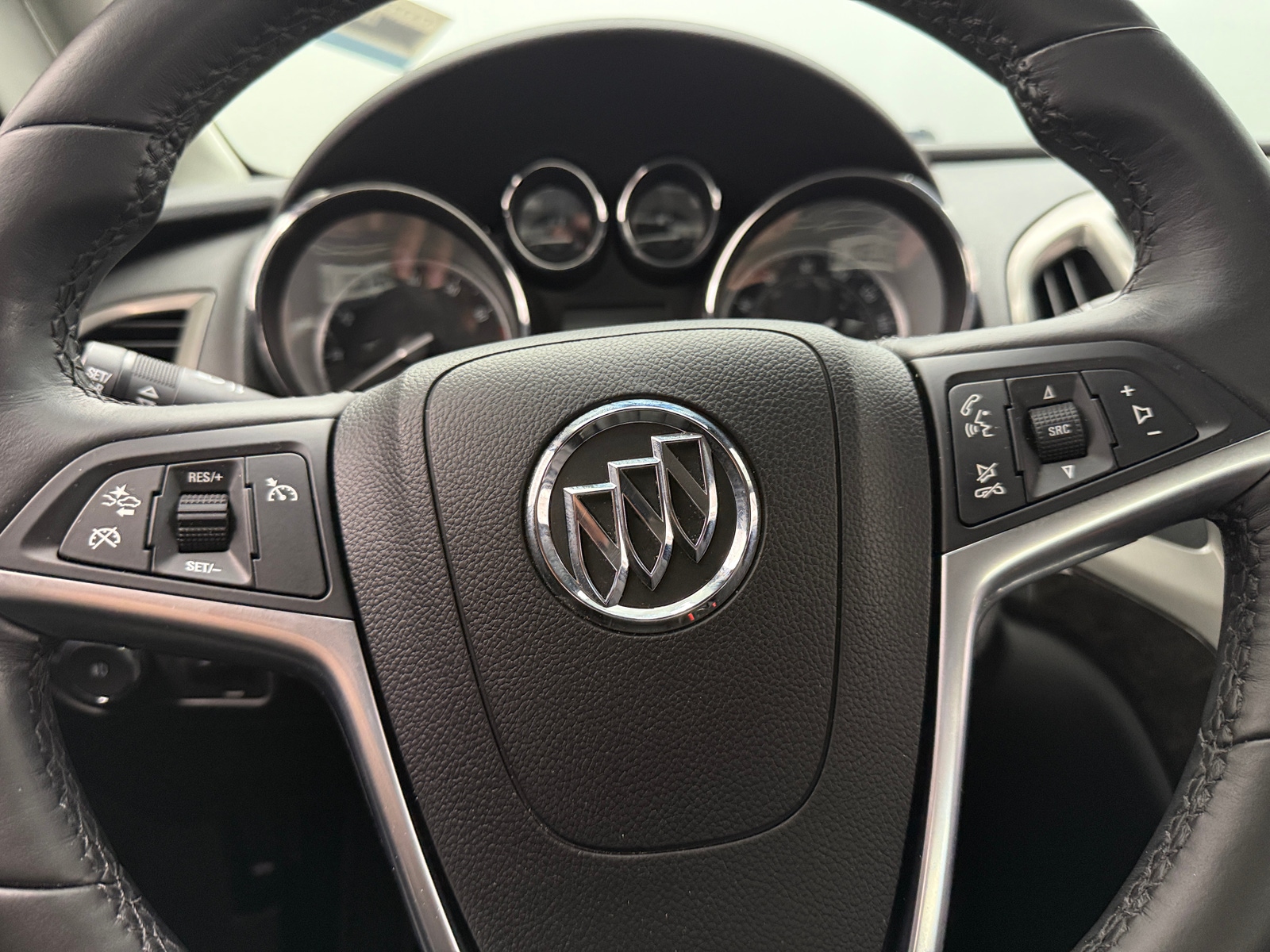 Thumbnail: 2016 Buick Verano - 4