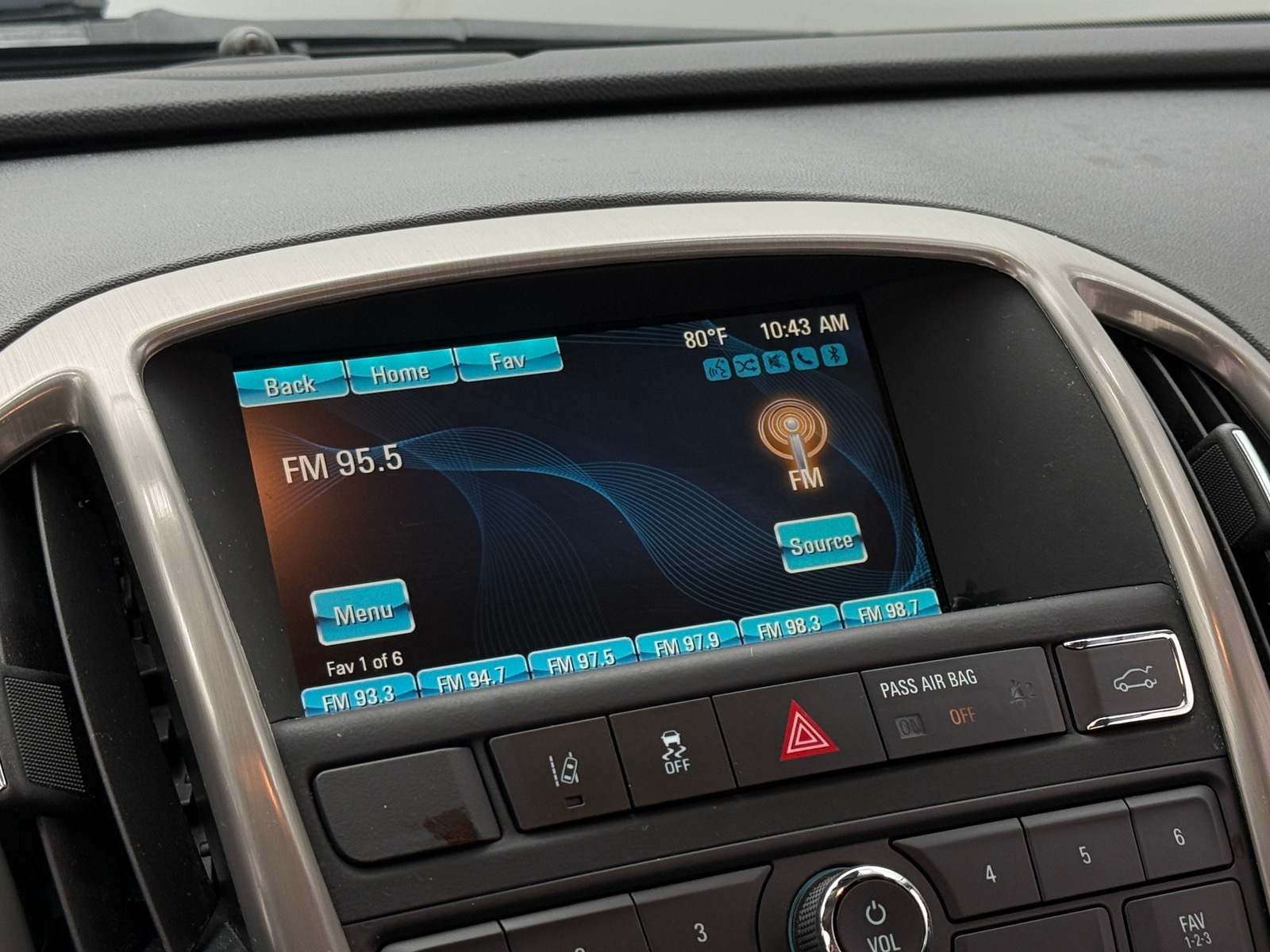 Thumbnail: 2016 Buick Verano - 3