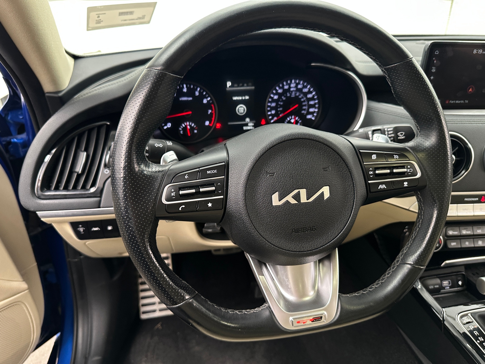 Thumbnail: 2022 Kia Stinger - 4