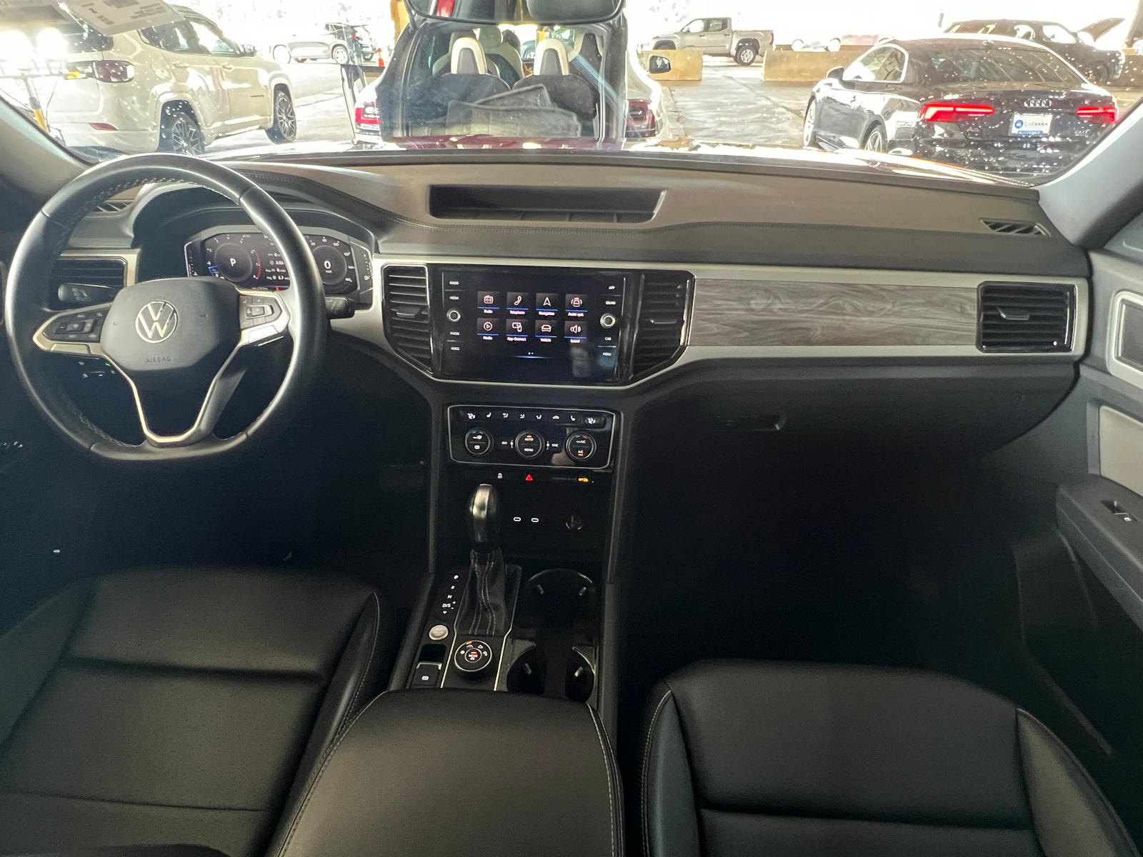 Thumbnail: 2023 Volkswagen Atlas - 2
