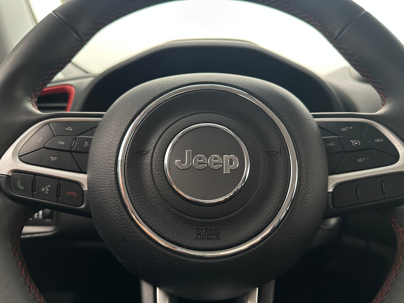 Thumbnail: 2020 Jeep Renegade - 5