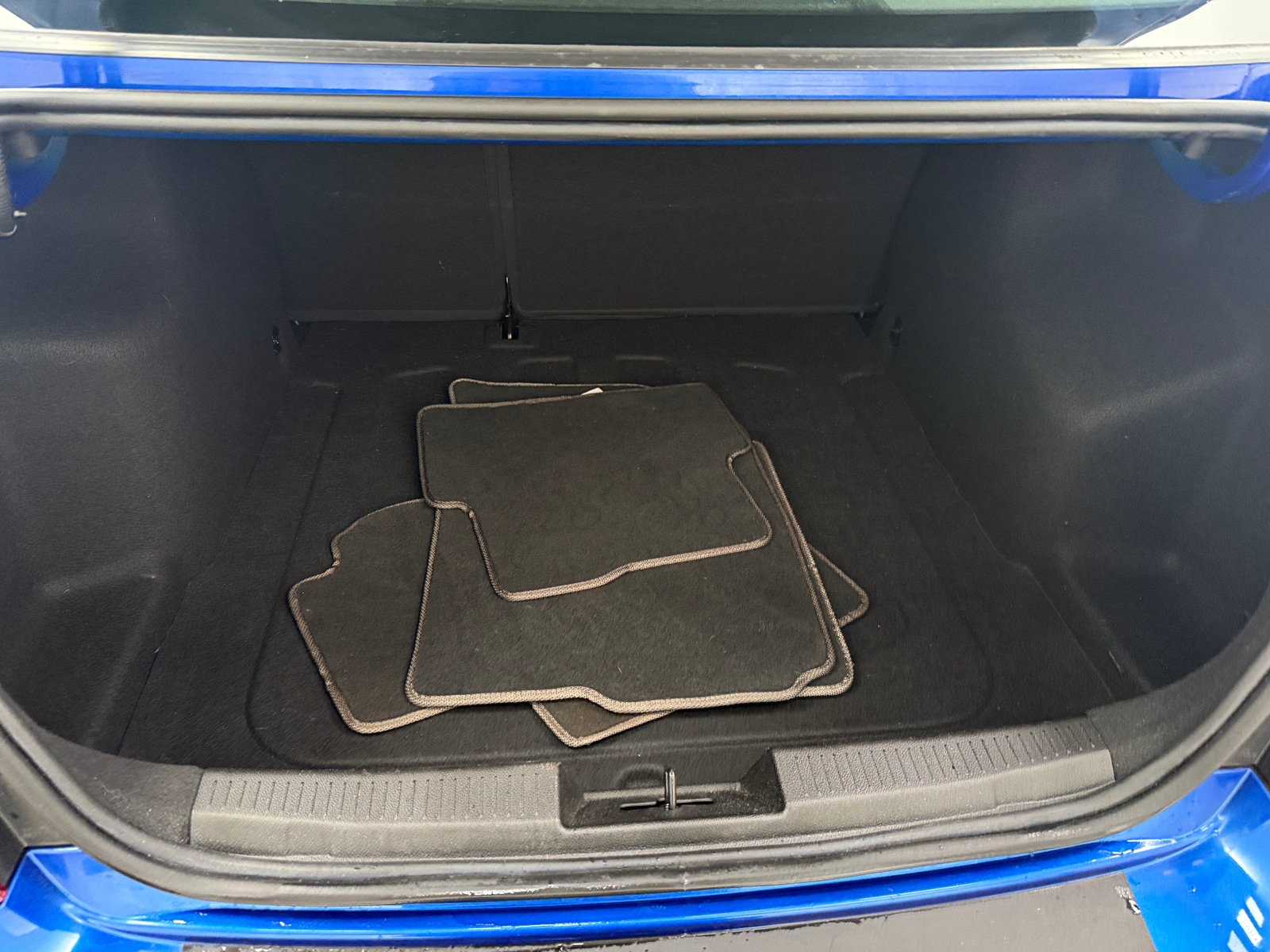 Thumbnail: 2019 Chevrolet Sonic - 7