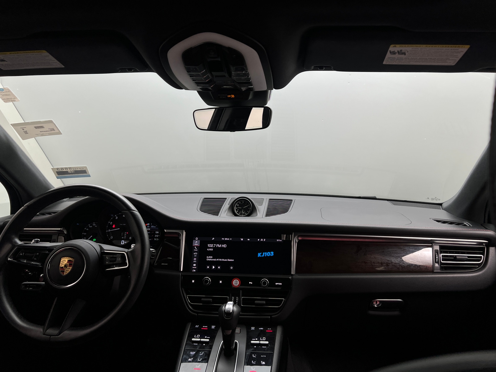 Thumbnail: 2022 Porsche Macan - 2