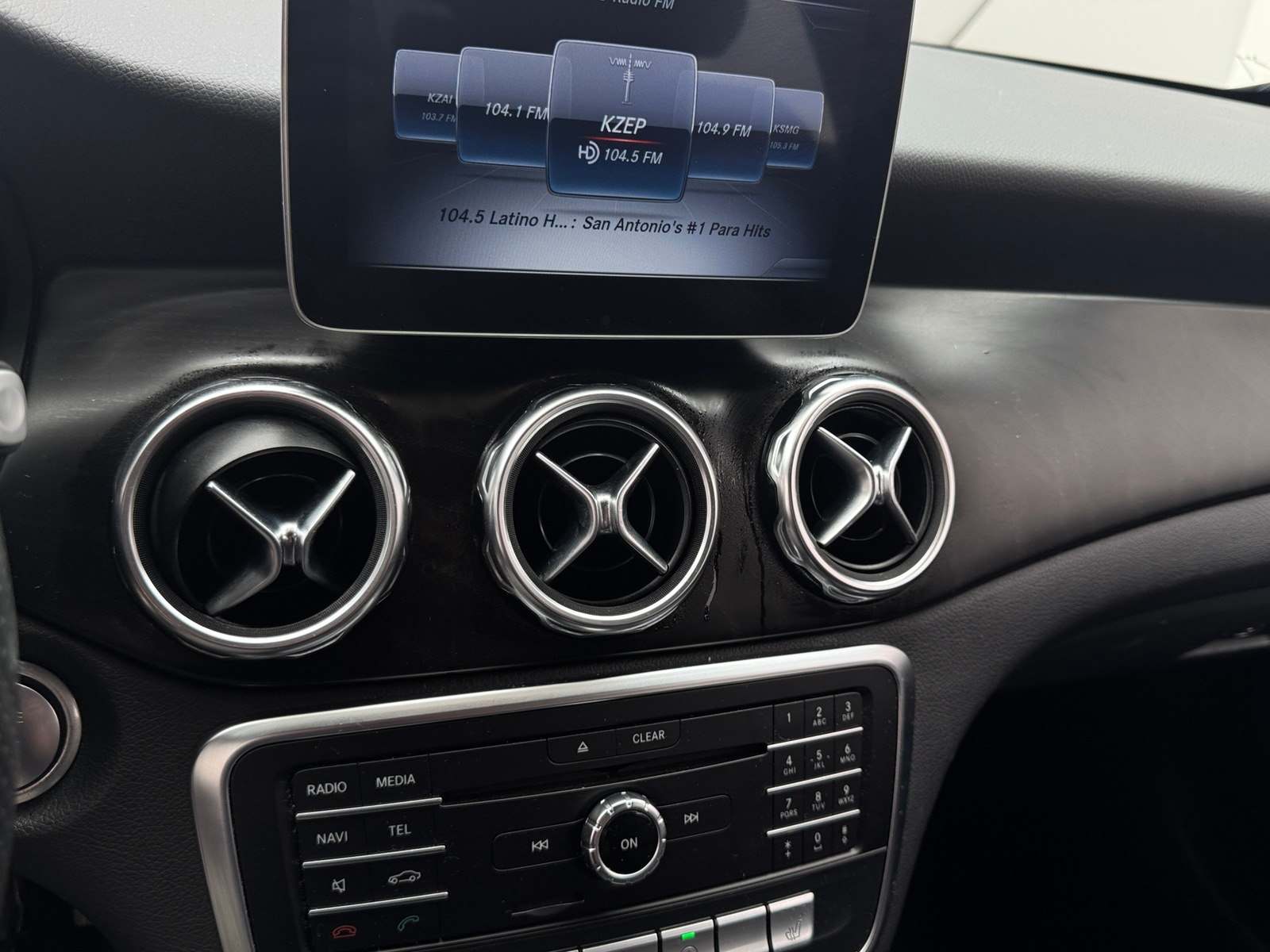 Thumbnail: 2019 Mercedes-Benz GLA - 3