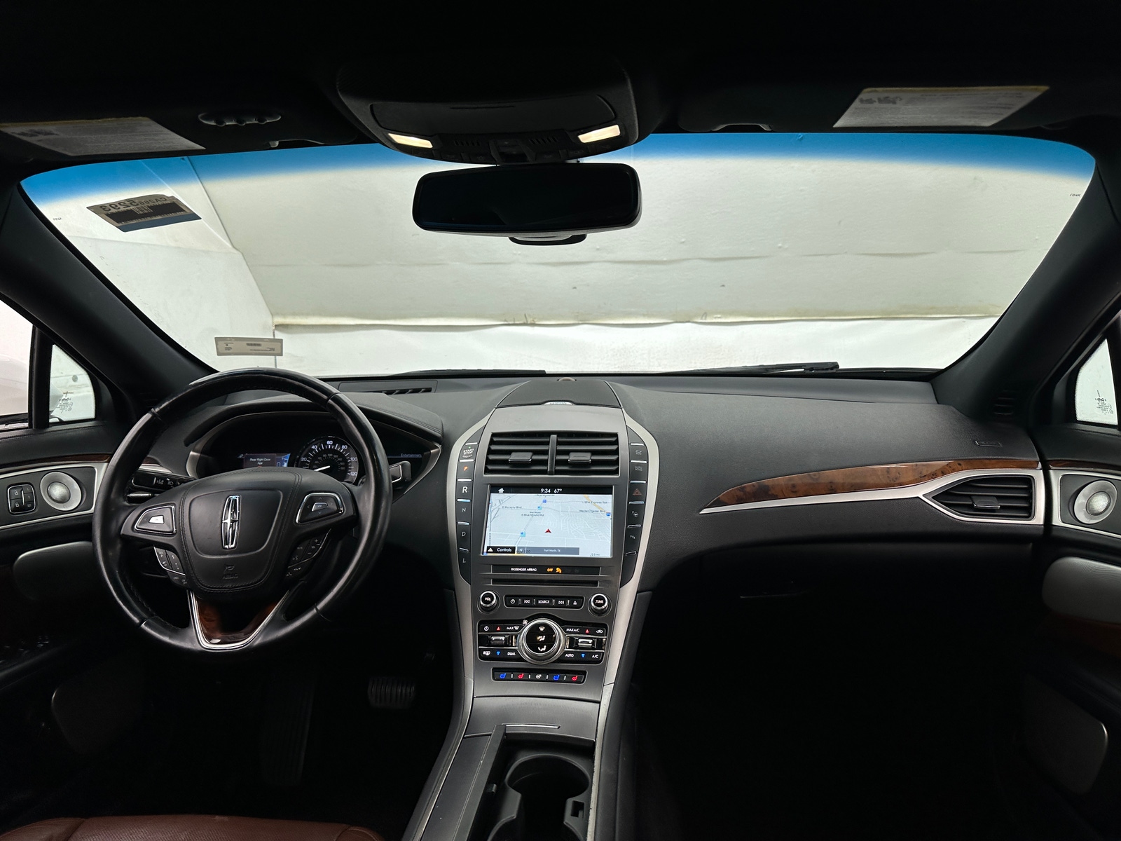 Thumbnail: 2017 Lincoln MKZ - 2