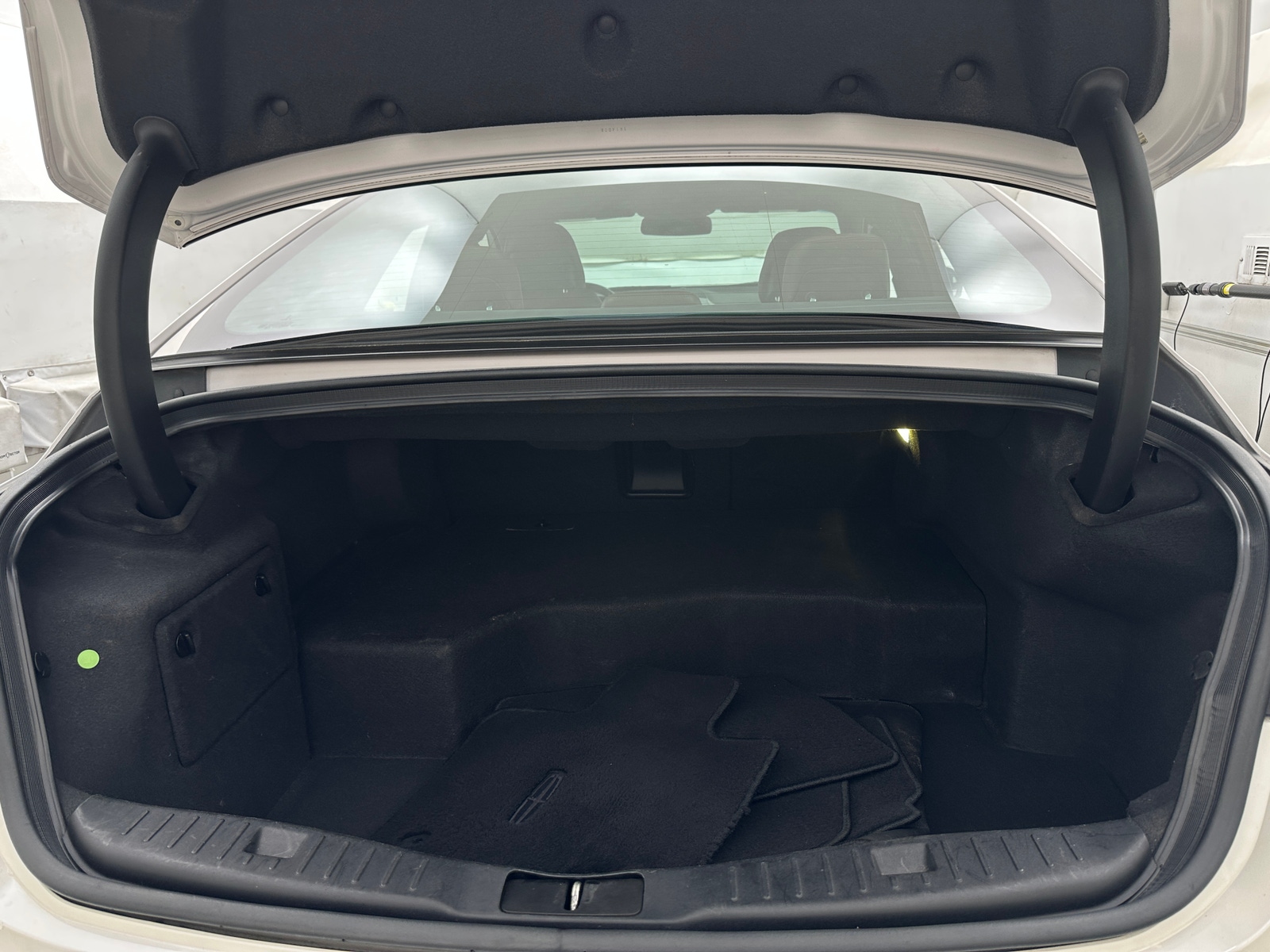 Thumbnail: 2017 Lincoln MKZ - 6