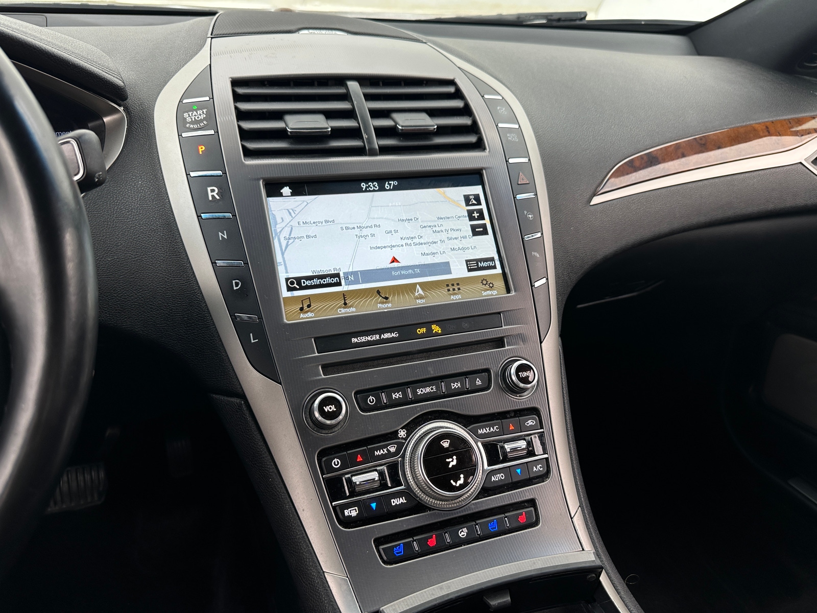 Thumbnail: 2017 Lincoln MKZ - 3